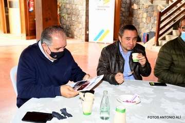 Encuentro de CC en Telde sobre el municipalismo/TA.